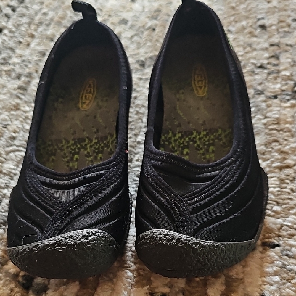 Keen Black Women's Athletic Shoes